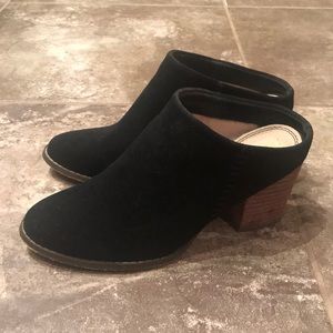 Black Mules